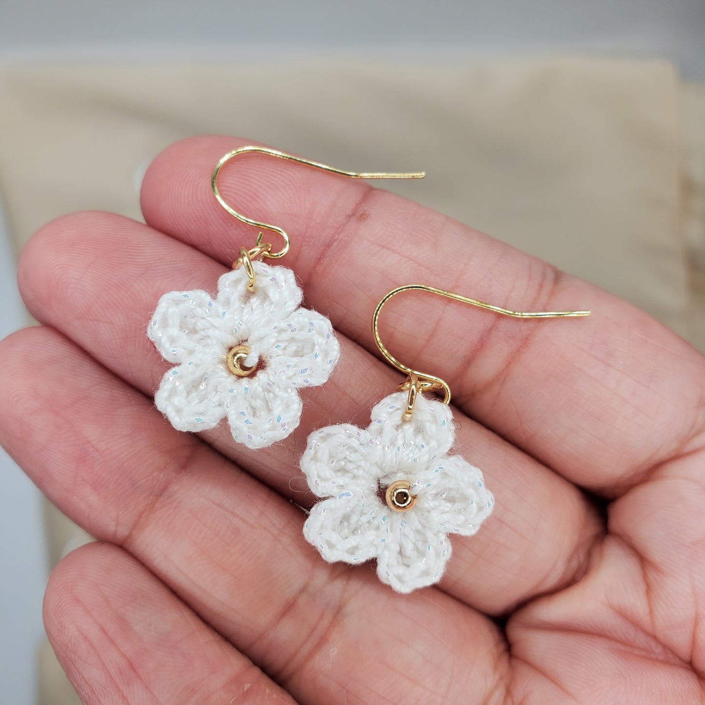 Daisy Dangle Earrings